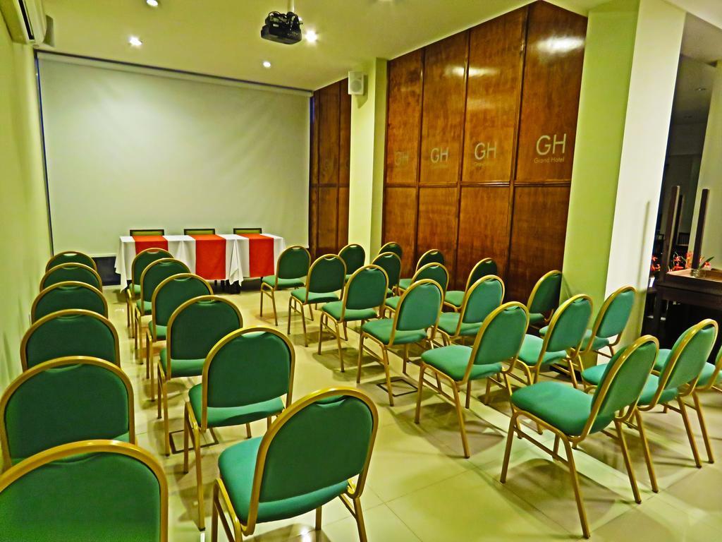 Grand Hotel Reconquista Luaran gambar